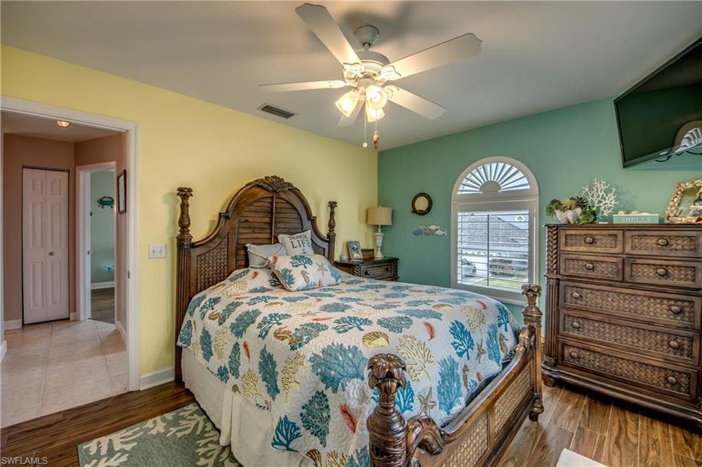 6059 Montego Bay LOOP, FORT MYERS FL 33908-21