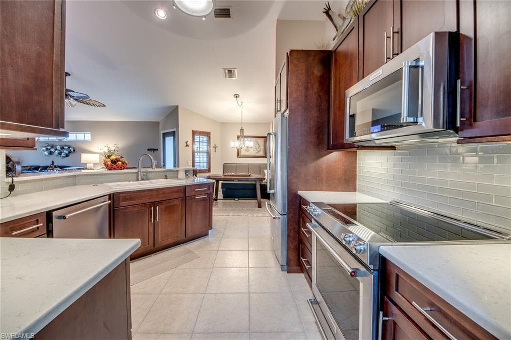 6059 Montego Bay LOOP, FORT MYERS FL 33908-13