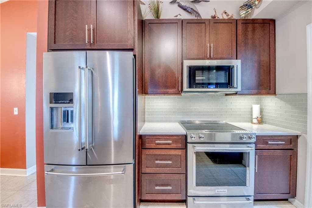6059 Montego Bay LOOP, FORT MYERS FL 33908-10
