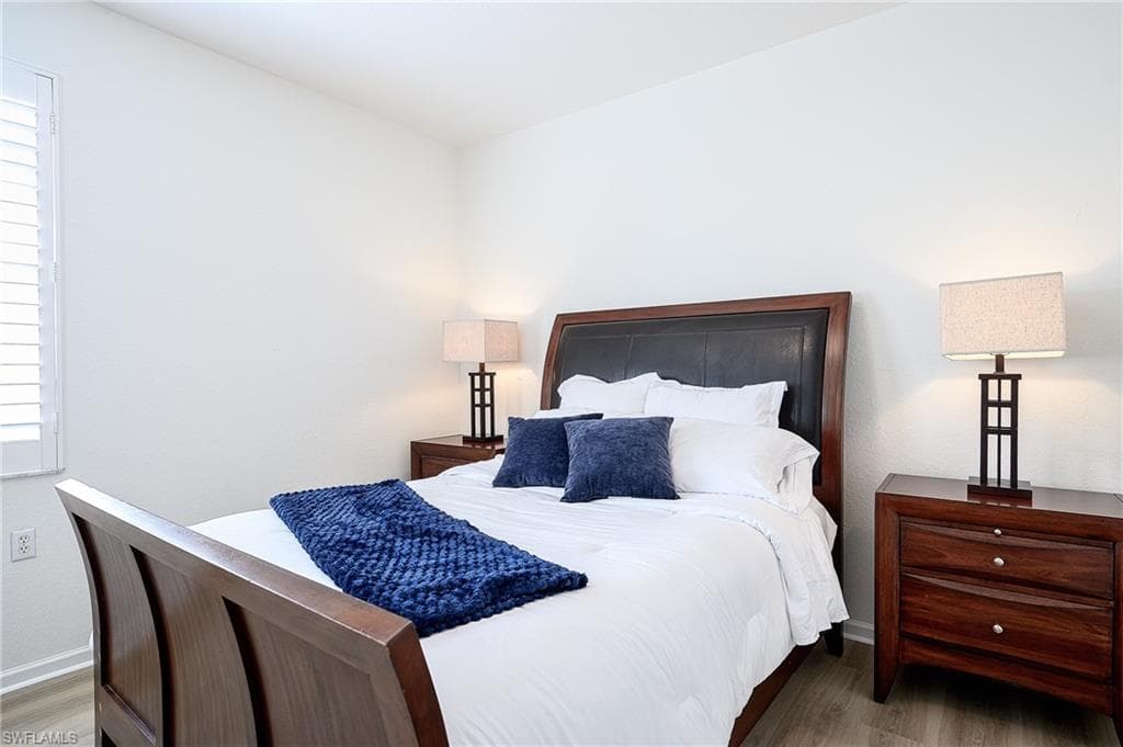 7127 Blue Juniper CT # 201, NAPLES FL 34109-25