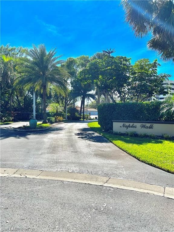 15191 Cedarwood LN # 2206, NAPLES FL 34110-26
