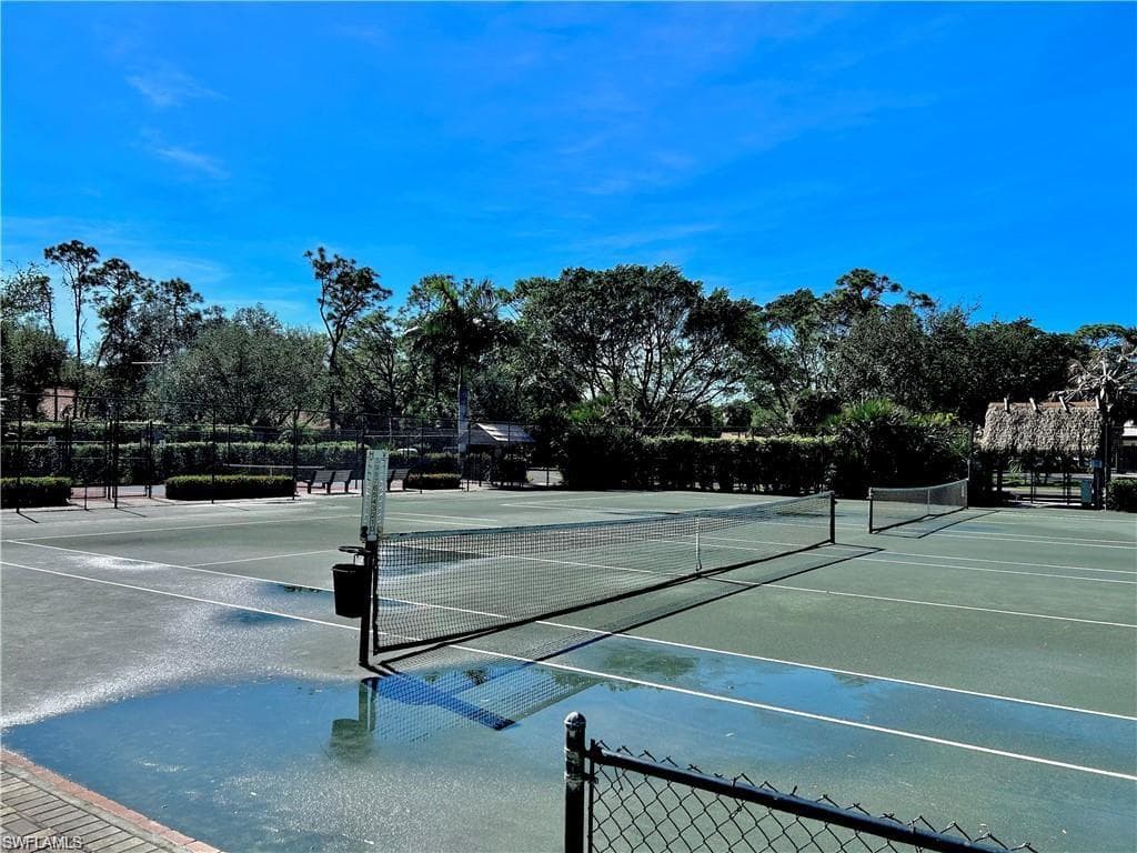 15191 Cedarwood LN # 2206, NAPLES FL 34110-31