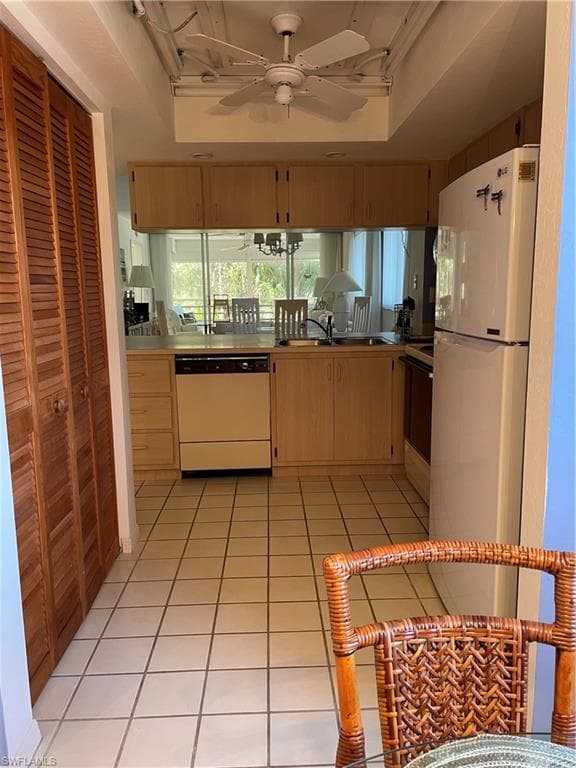 15191 Cedarwood LN # 2206, NAPLES FL 34110-23