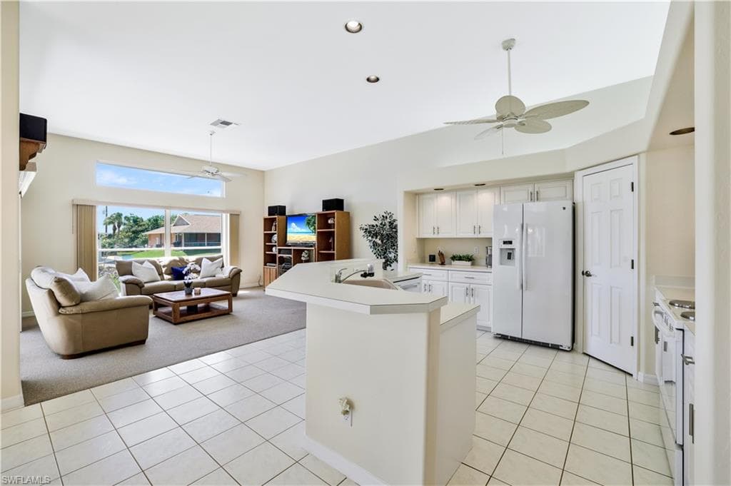 5561 Harborage DR, FORT MYERS FL 33908-9