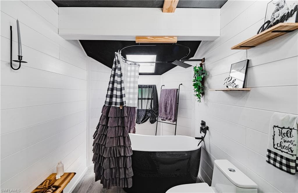 123 Edward AVE, LEHIGH ACRES FL 33936-18