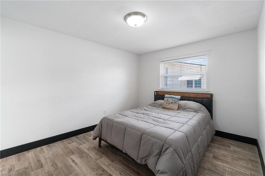 544 Bayside DR, FORT MYERS FL 33919-29