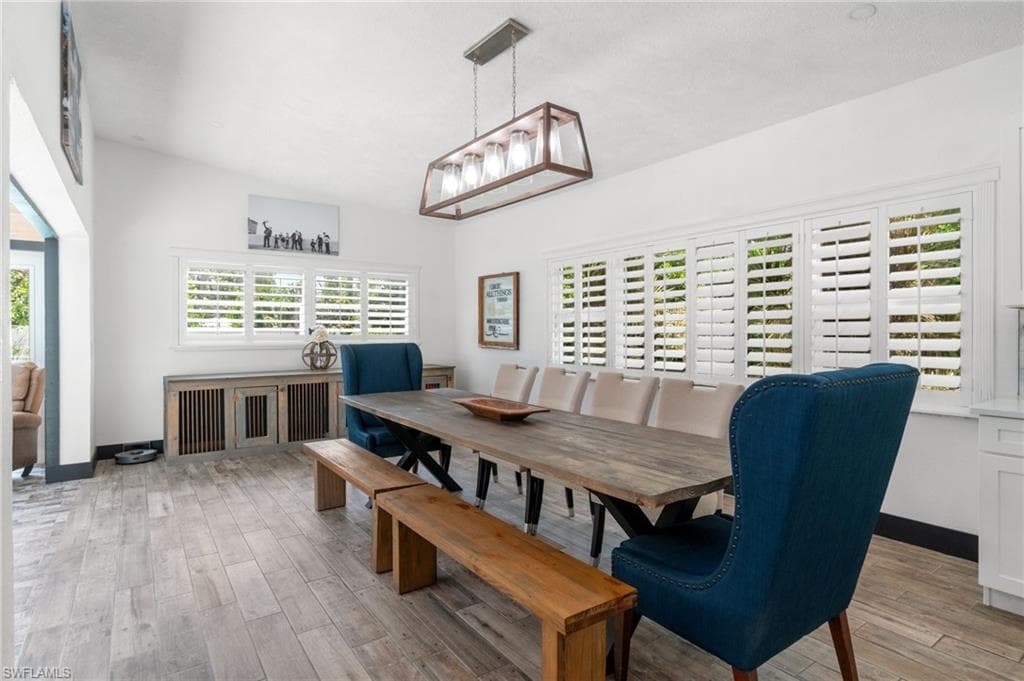 544 Bayside DR, FORT MYERS FL 33919-17