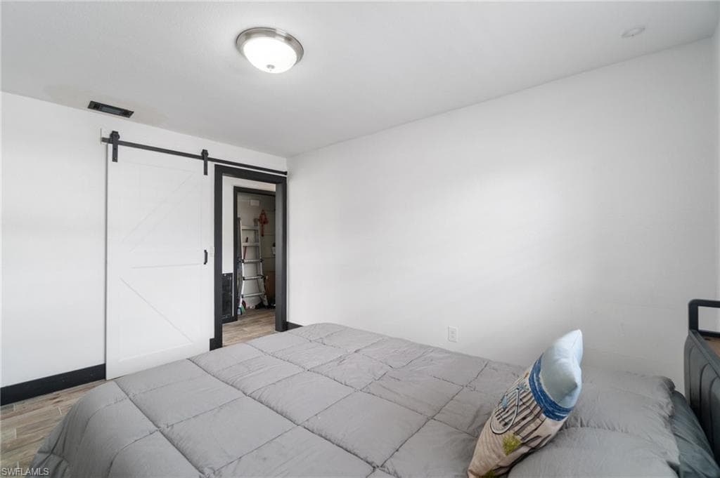 544 Bayside DR, FORT MYERS FL 33919-30