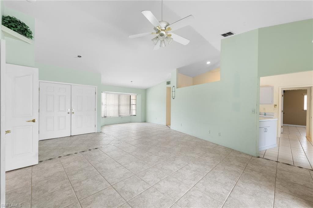 9366 Pineapple RD, FORT MYERS FL 33967-11