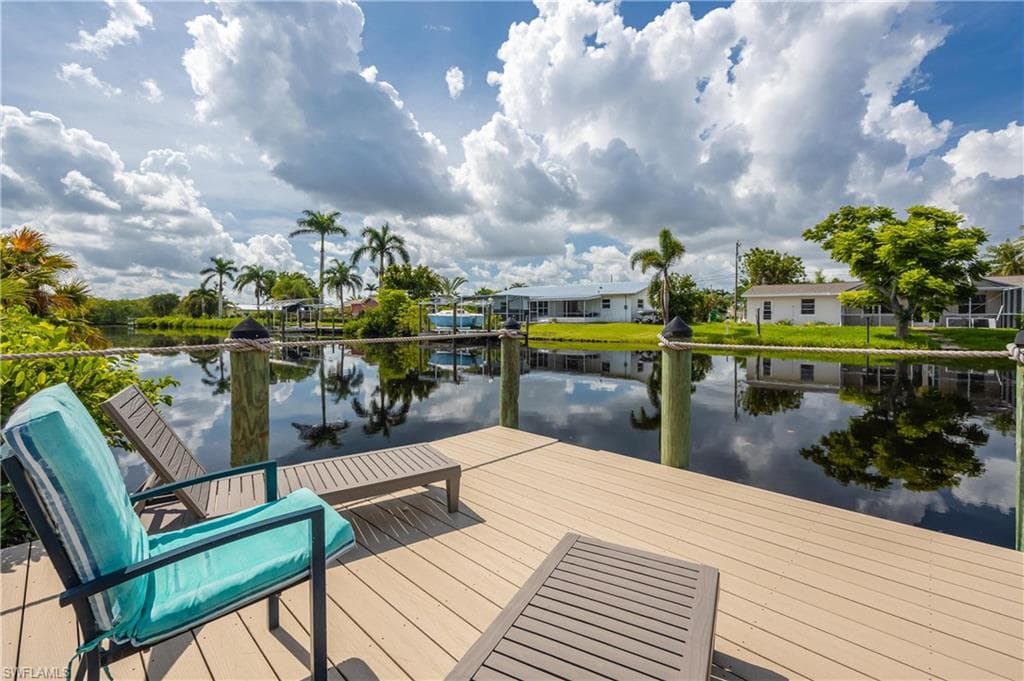 1720 Cascade WAY, NORTH FORT MYERS FL 33917-21