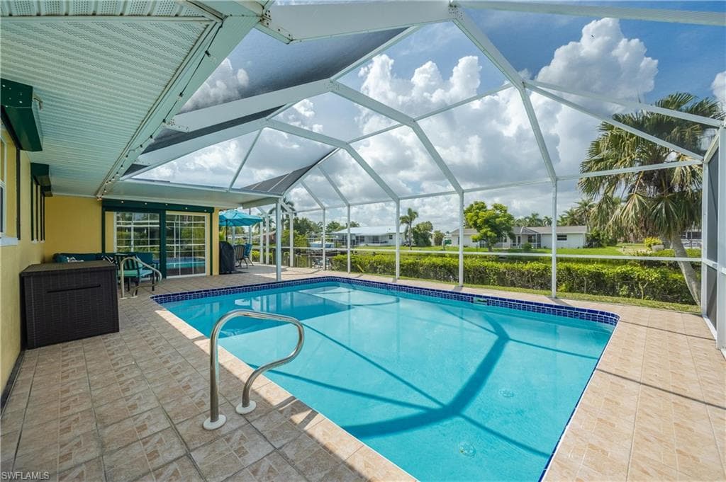 1720 Cascade WAY, NORTH FORT MYERS FL 33917-20