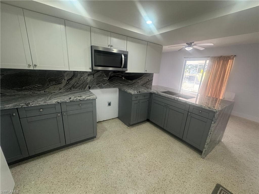 2231 Isle Of Pines AVE, FORT MYERS FL 33905-8