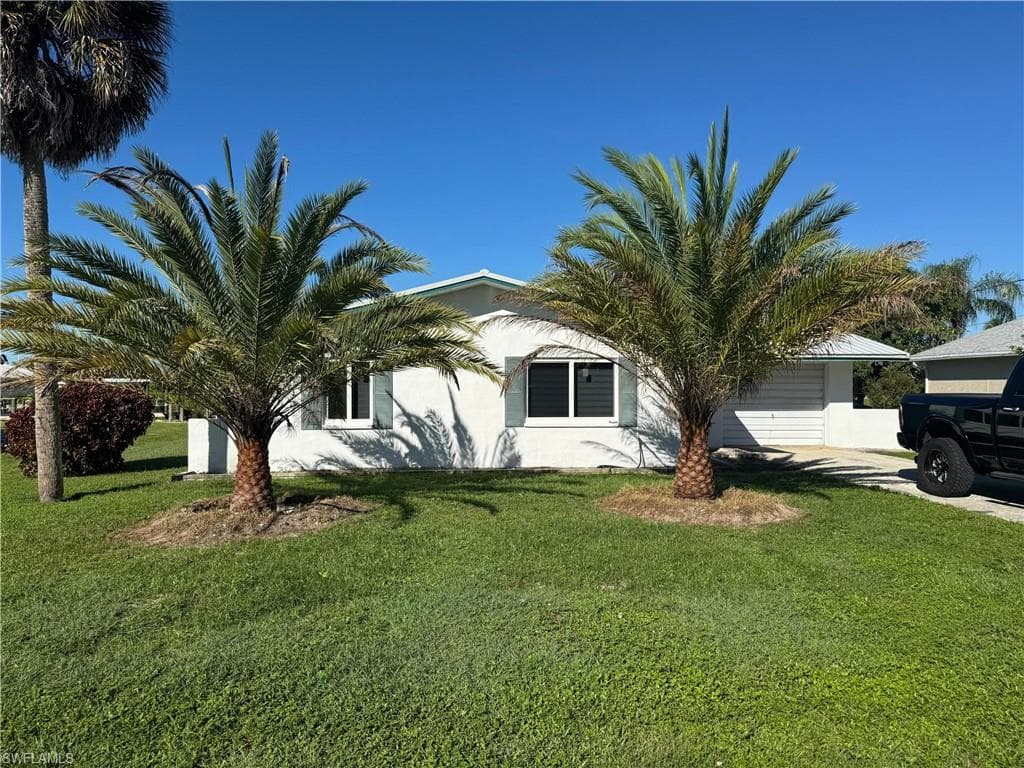 2231 Isle Of Pines AVE, FORT MYERS FL 33905-3