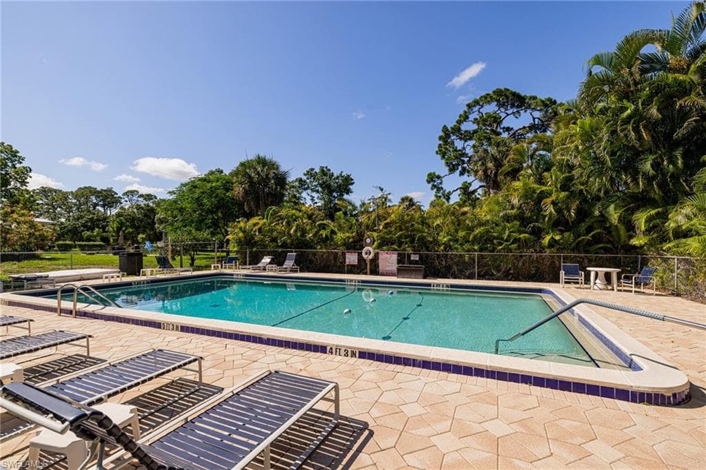 431 Van Buren ST # B6, FORT MYERS FL 33916-42