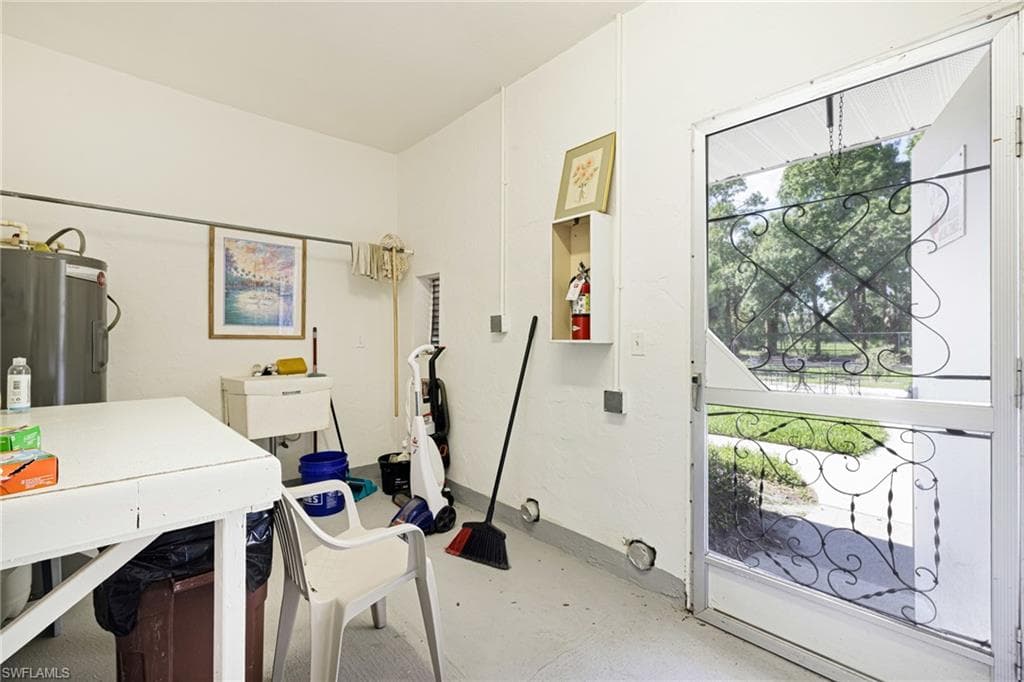 431 Van Buren ST # B6, FORT MYERS FL 33916-34