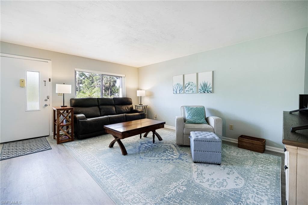 431 Van Buren ST # B6, FORT MYERS FL 33916-7