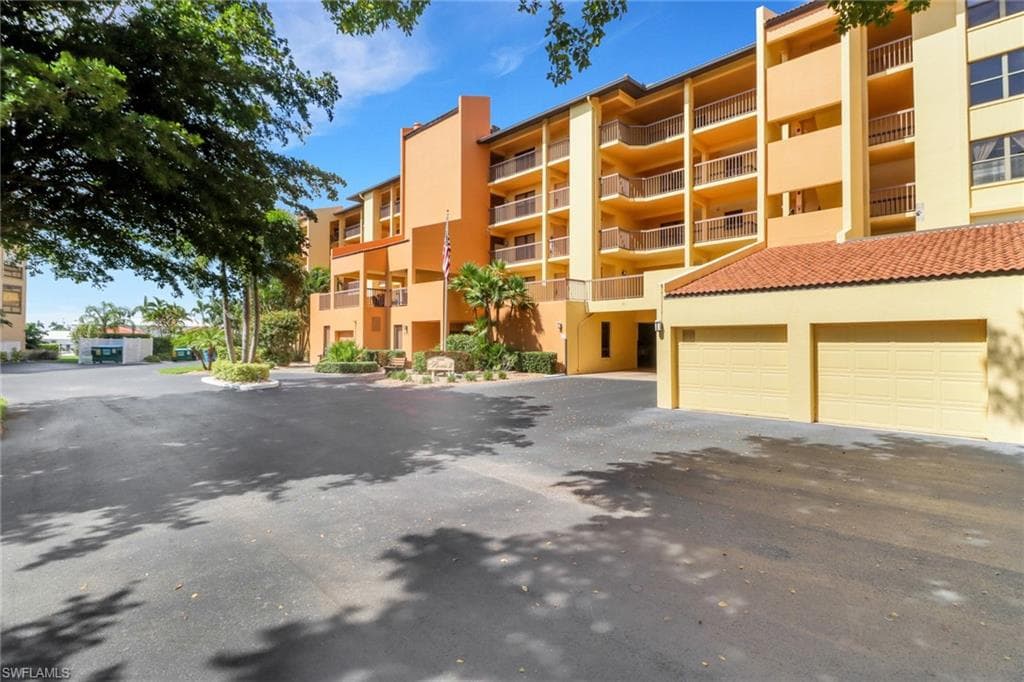 4015 SE 20th PL # 503, CAPE CORAL FL 33904-26