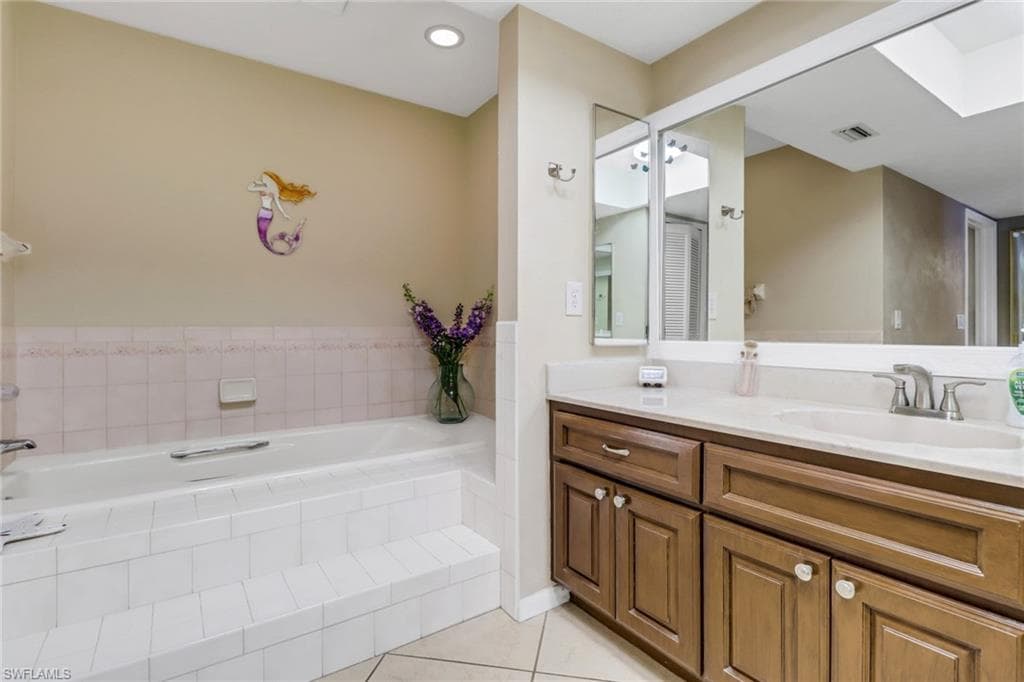 4015 SE 20th PL # 503, CAPE CORAL FL 33904-19