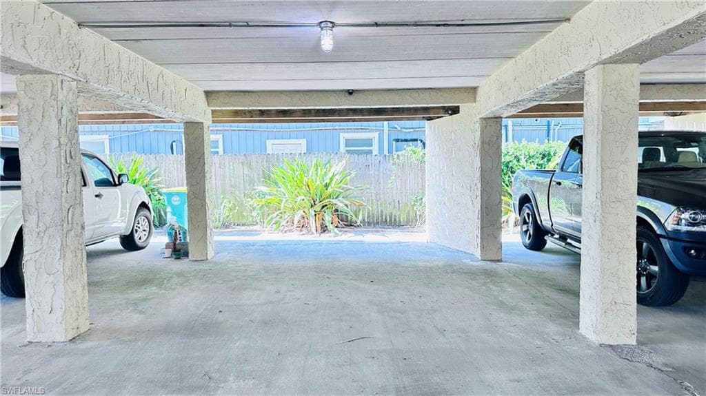 1107 1st ST S H-42
