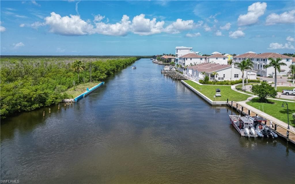 5816 Shell Cove DR # 119, CAPE CORAL FL 33914-40