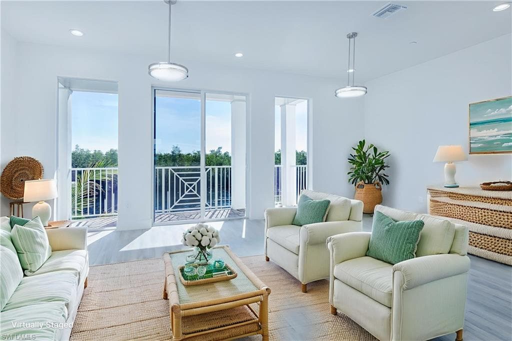 5816 Shell Cove DR # 119, CAPE CORAL FL 33914-18