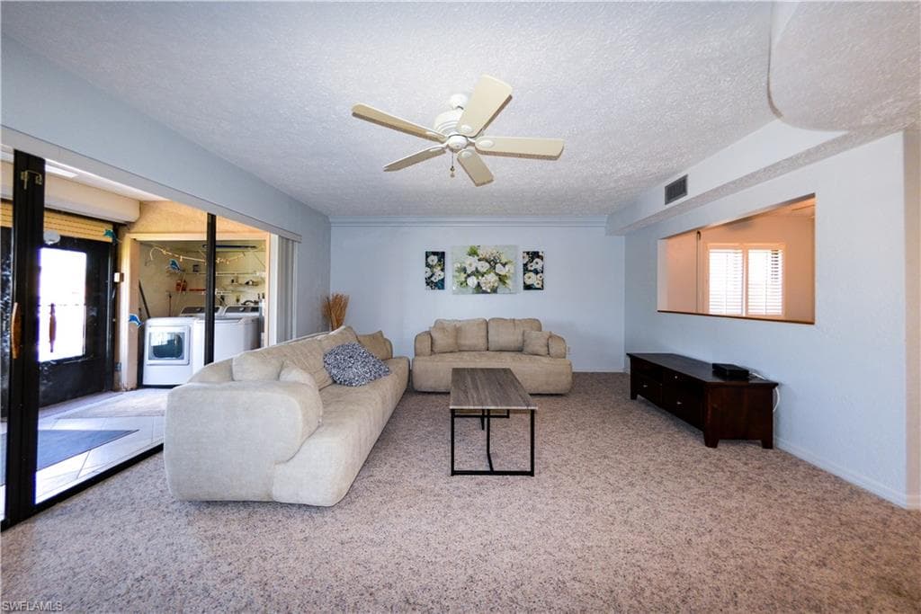 3708 SE 12th AVE 104-2