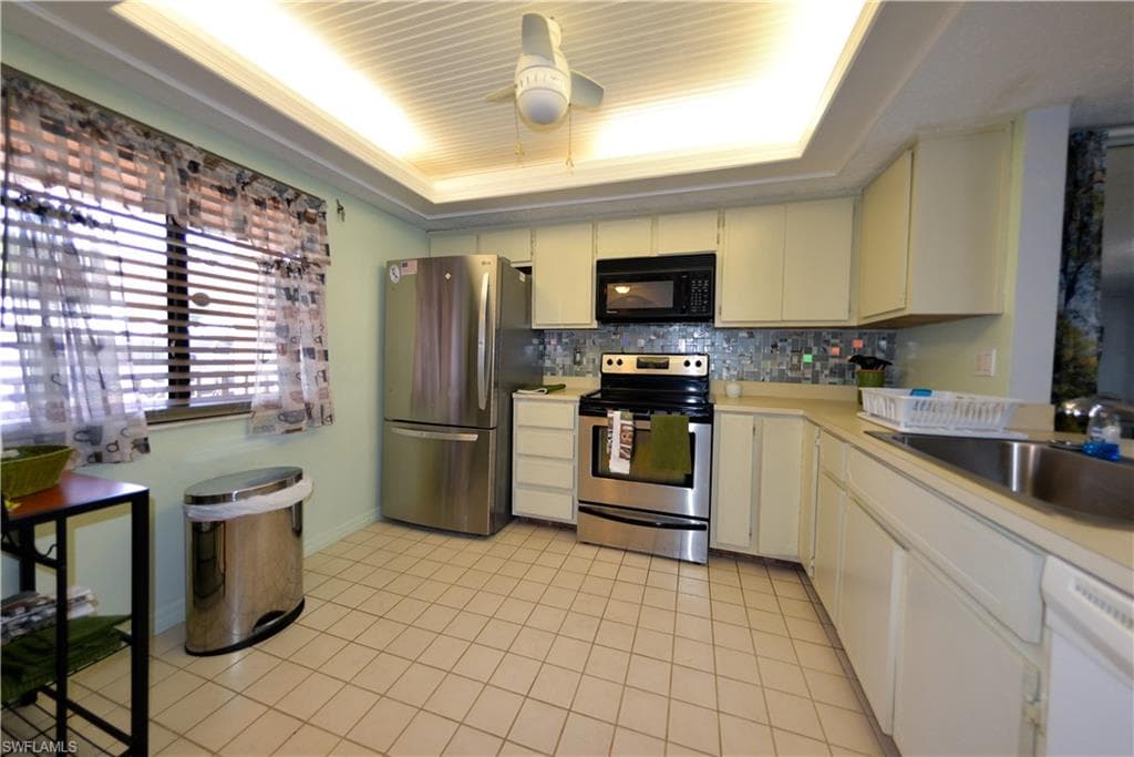 3708 SE 12th AVE 104-3