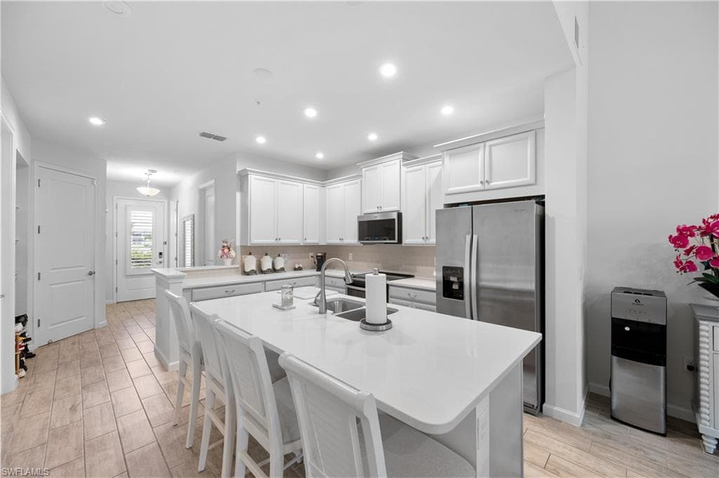 4619 Arboretum CIR # 102, NAPLES FL 34112-19