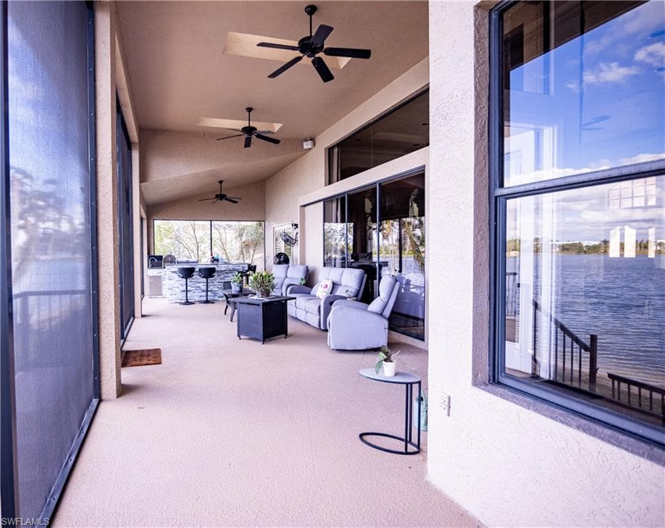 5160 Harborage DR, FORT MYERS FL 33908-32