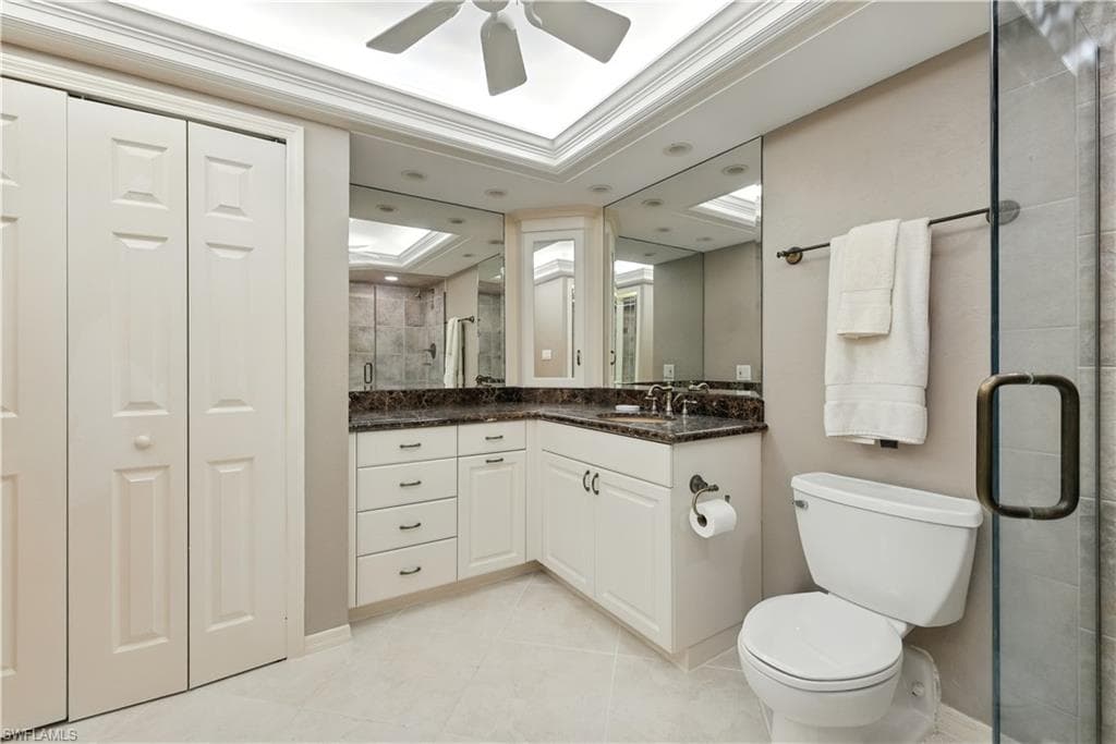 26000 Hickory BLVD # 204, BONITA SPRINGS FL 34134-21