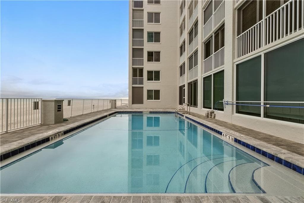 26000 Hickory BLVD # 204, BONITA SPRINGS FL 34134-27