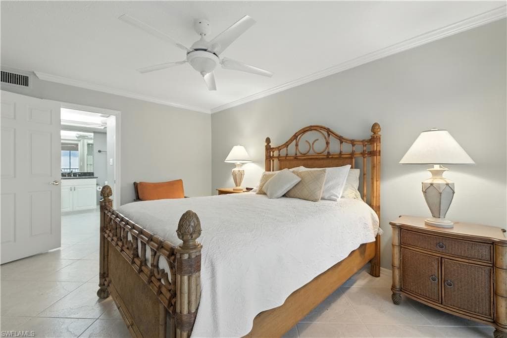 26000 Hickory BLVD # 204, BONITA SPRINGS FL 34134-17