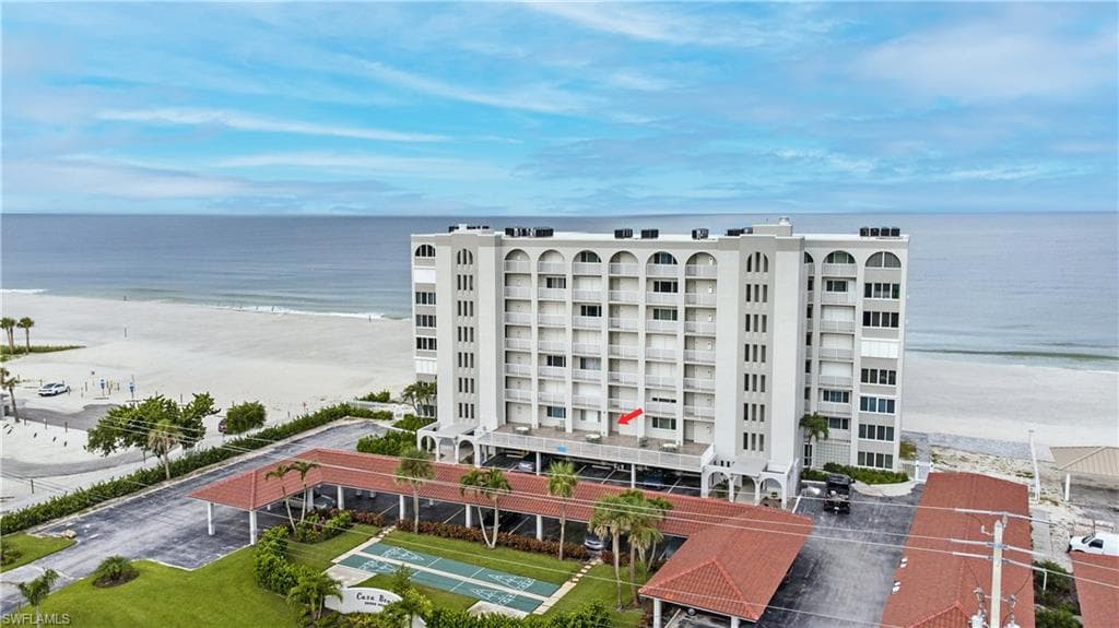 26000 Hickory BLVD # 204, BONITA SPRINGS FL 34134-30