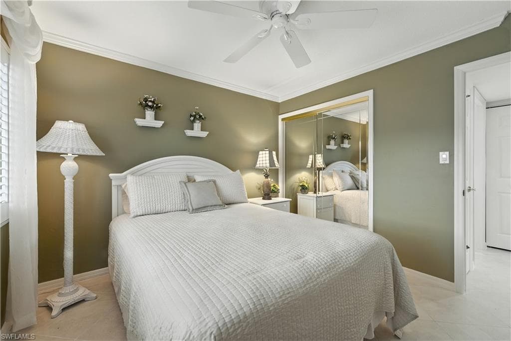 26000 Hickory BLVD # 204, BONITA SPRINGS FL 34134-7