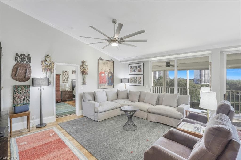 360 Horse Creek DR # 502, NAPLES FL 34110-1