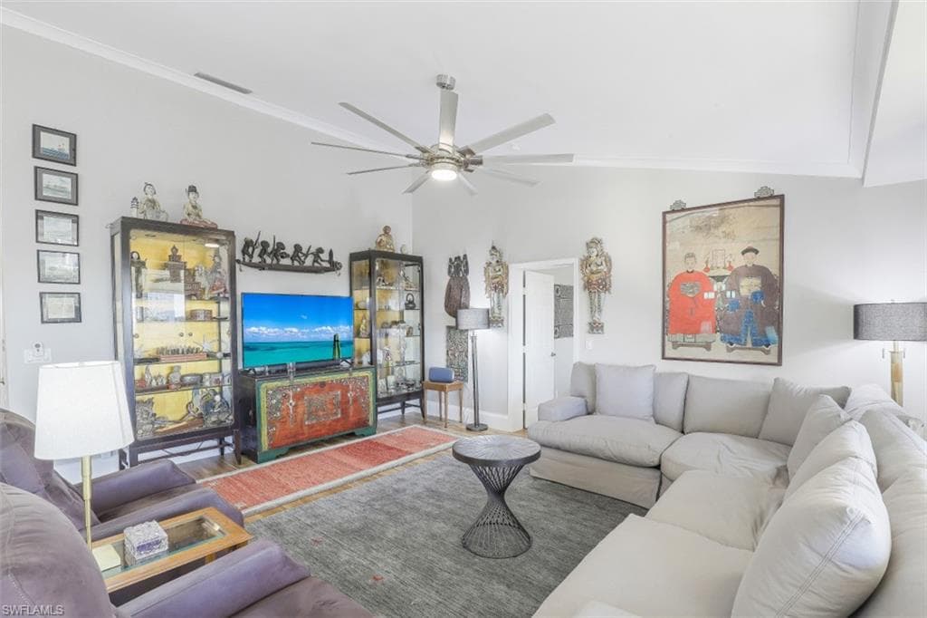 360 Horse Creek DR # 502, NAPLES FL 34110-2