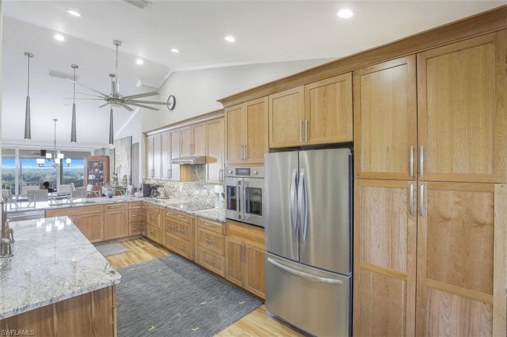 360 Horse Creek DR # 502, NAPLES FL 34110-4