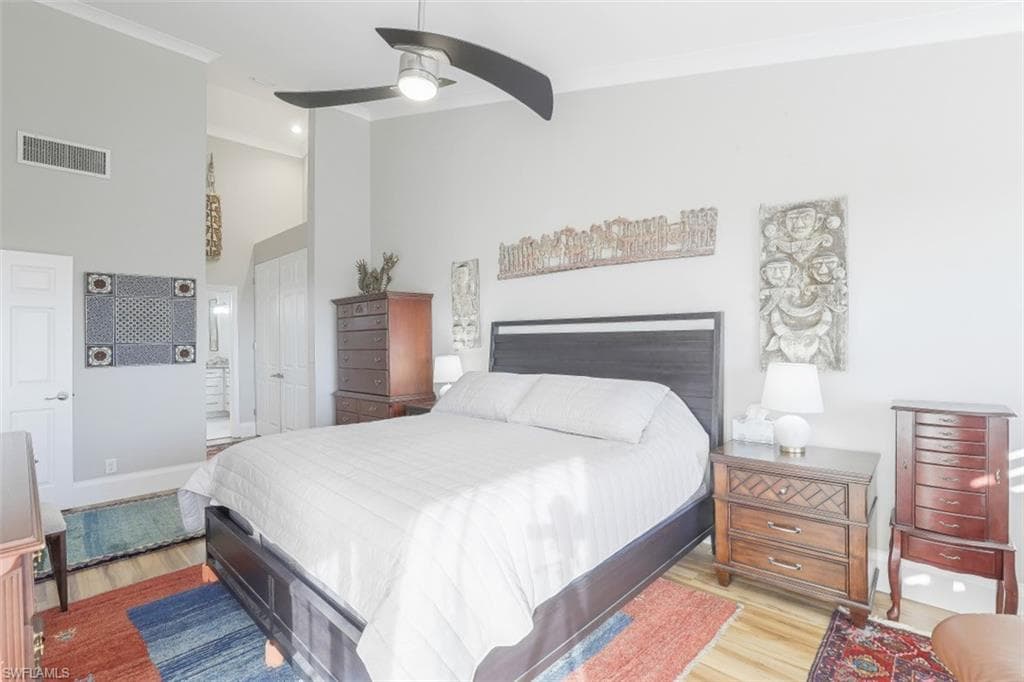 360 Horse Creek DR # 502, NAPLES FL 34110-7