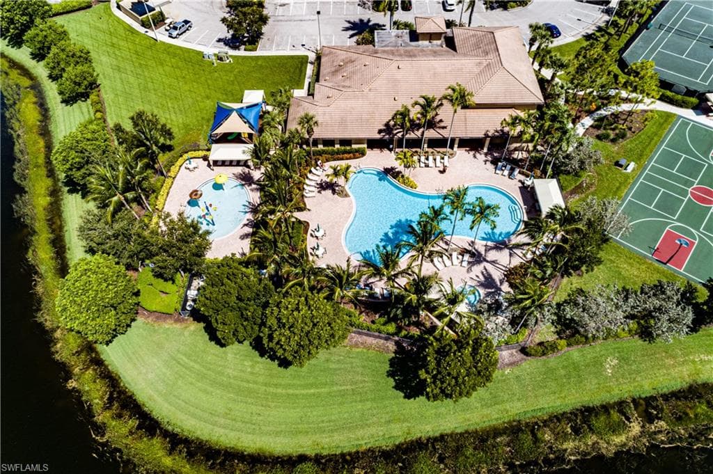 6623 Monterey PT, NAPLES FL 34105-29