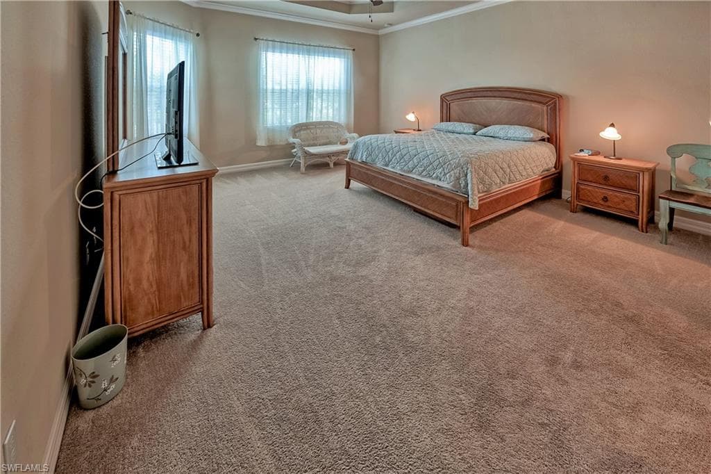 6623 Monterey PT, NAPLES FL 34105-10