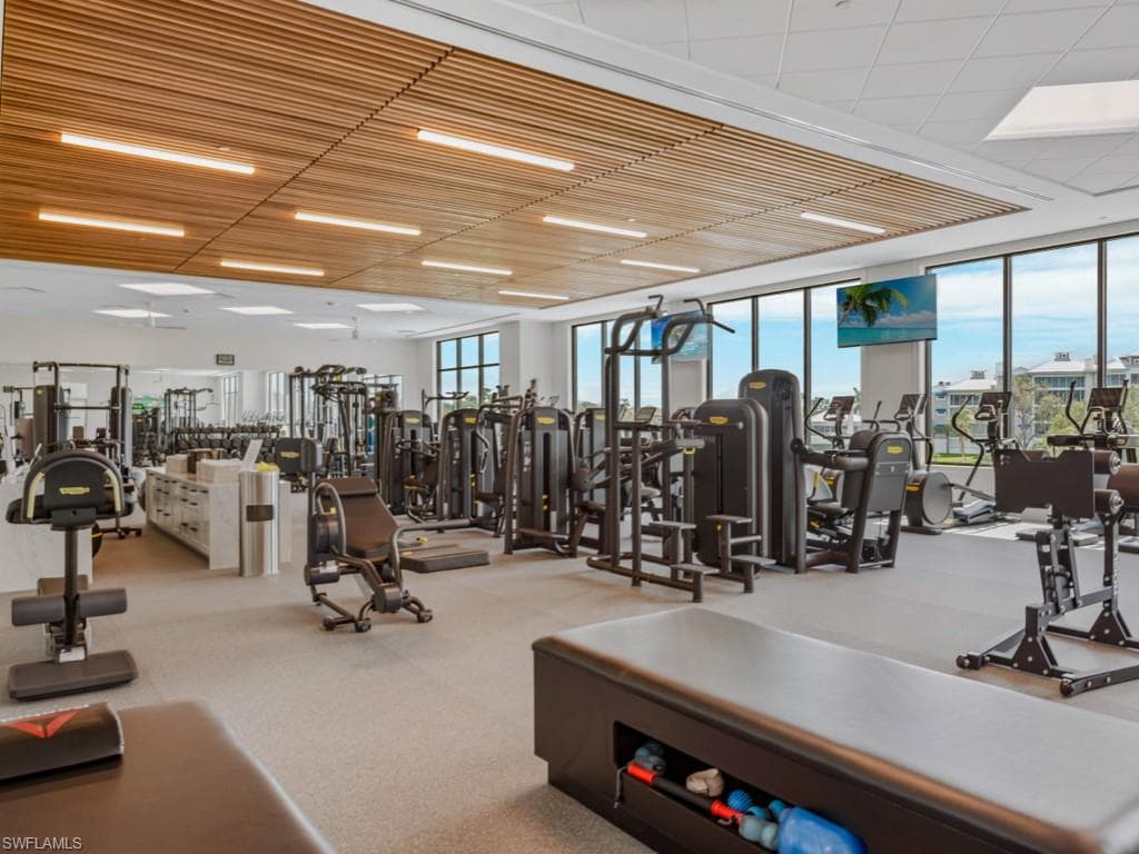 950 Sea Oats CT, MARCO ISLAND FL 34145-41