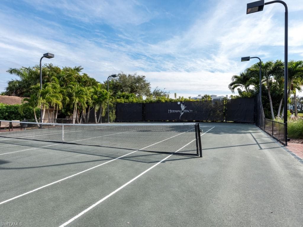 950 Sea Oats CT, MARCO ISLAND FL 34145-27