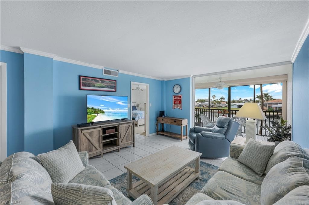 4260 SE 20th PL # 206, CAPE CORAL FL 33904-11