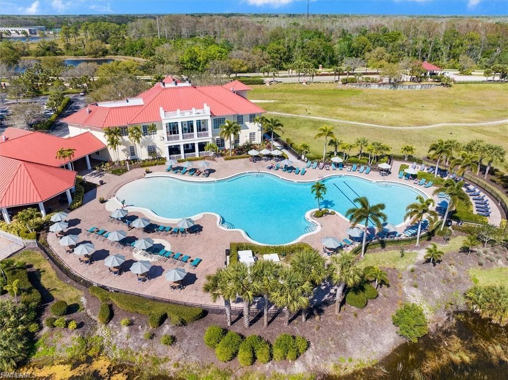 3700 Passion Vine DR, ALVA FL 33920-35