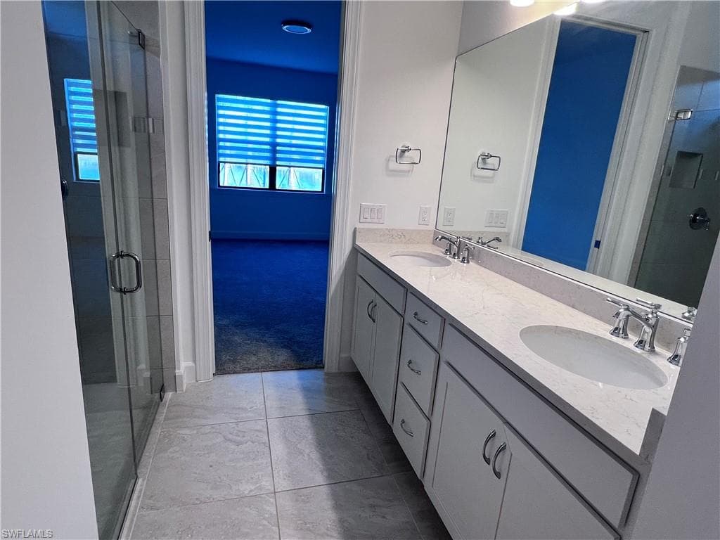 3700 Passion Vine DR, ALVA FL 33920-31