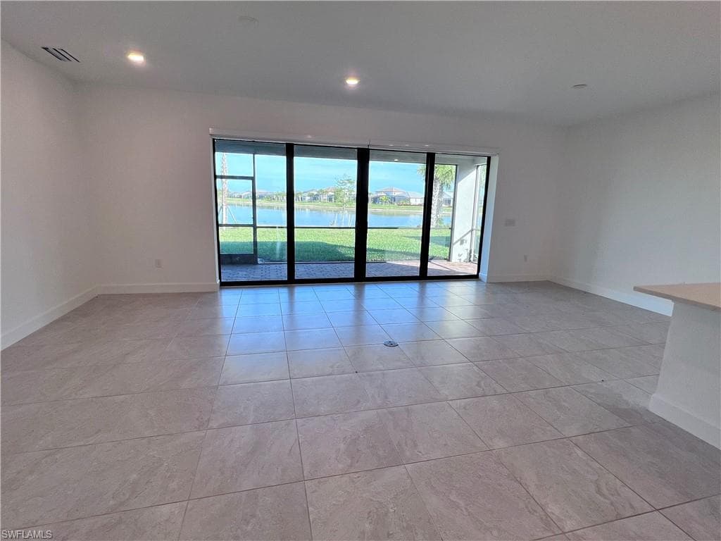 3700 Passion Vine DR, ALVA FL 33920-23