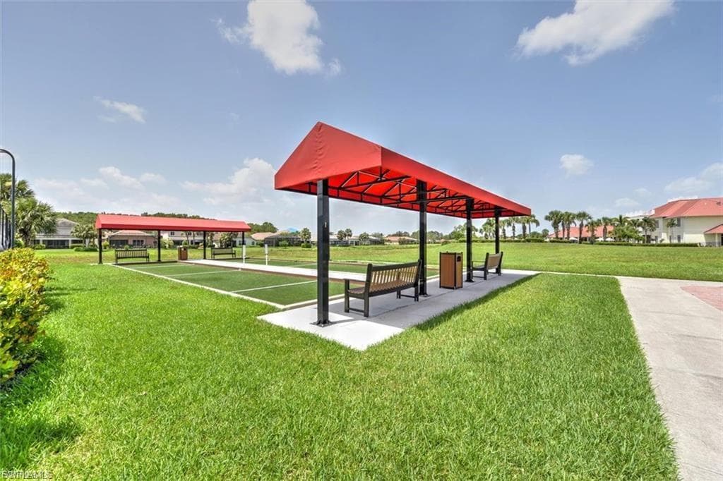 3700 Passion Vine DR, ALVA FL 33920-39