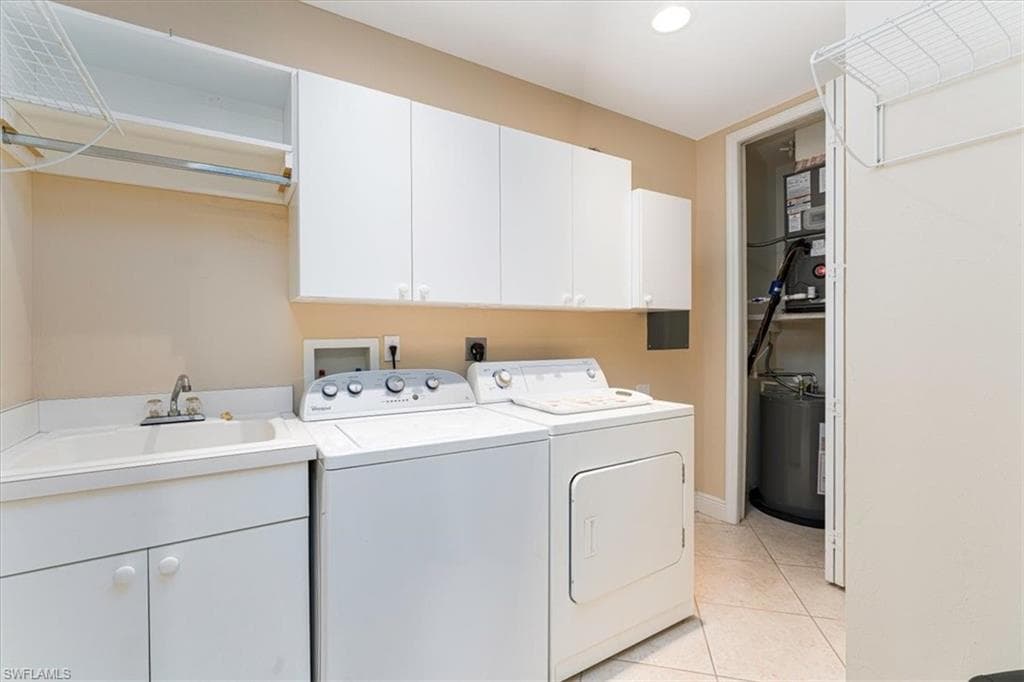 2355 Hidden Lake DR # 3, NAPLES FL 34112-22