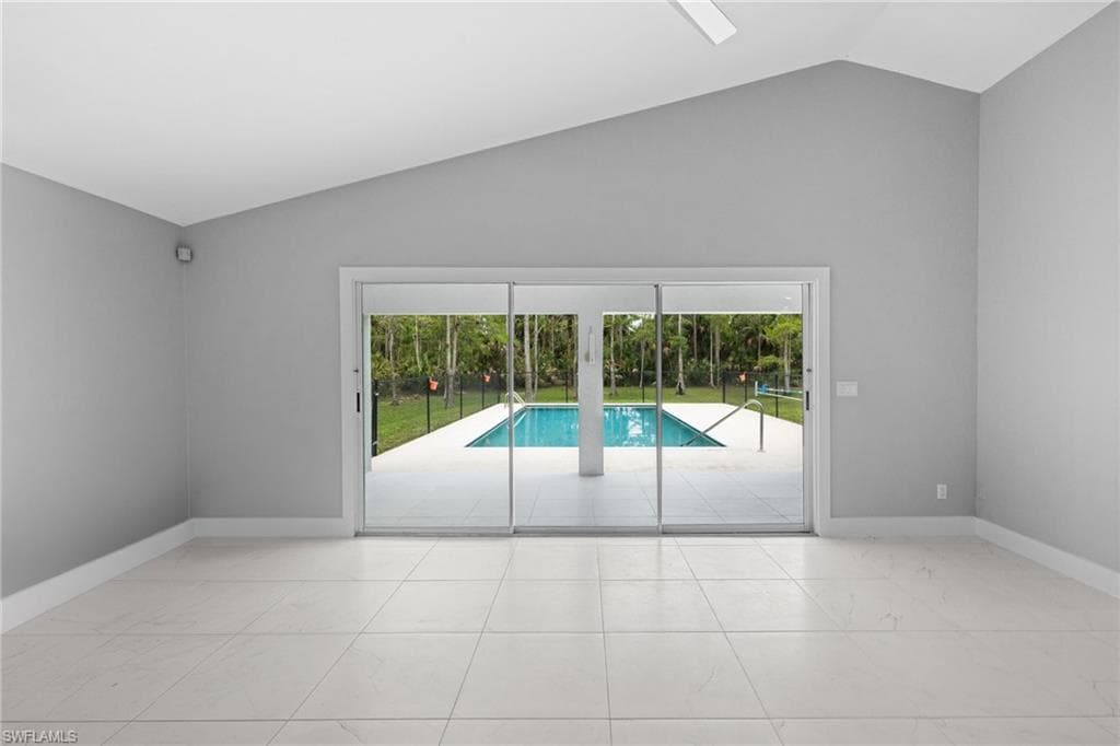 530 22nd AVE NW, NAPLES FL 34120-12