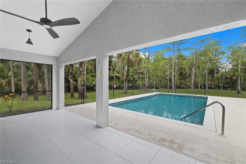 530 22nd AVE NW, NAPLES FL 34120-25